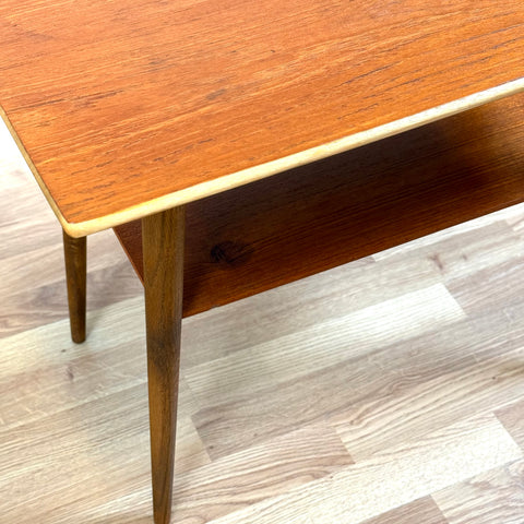 Side table in teak and walnut, 1950s-60s, Denmark - Beyo Vintage