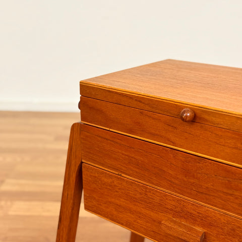 Side table / Sewing table in teak, 1950s-60s, Sweden - Beyo Vintage
