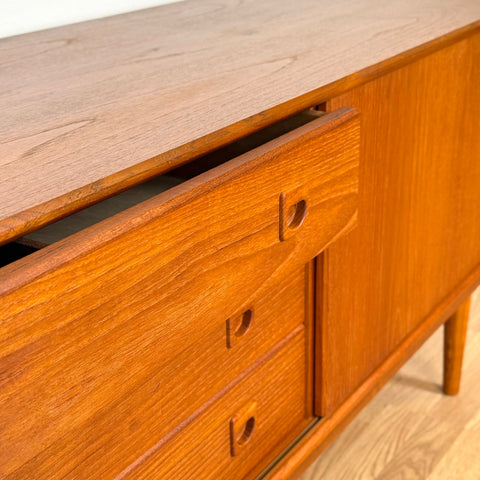 Sideboard in teak by Brouer Mobelfabrik, 1950s-60s, Denmark - Beyo Vintage