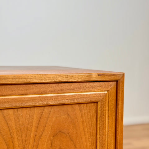 Sideboard in walnut, 1950s-60s, Denmark - Beyo Vintage