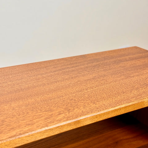 Small bookshelf in walnut, 1950s-60s, Sweden - Beyo Vintage