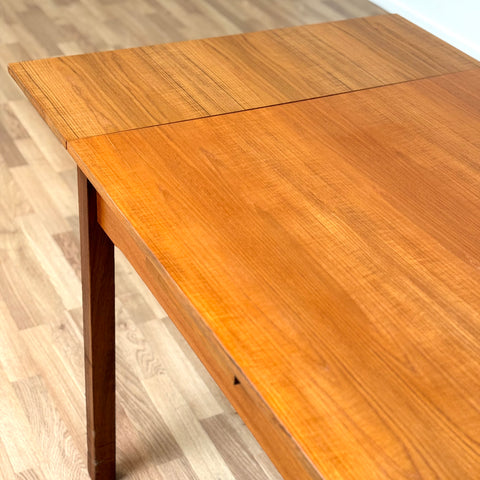 Small dining table in teak, 1950s-60s, Denmark - Beyo Vintage