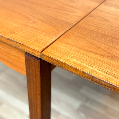 Small dining table in teak, 1950s-60s, Denmark - Beyo Vintage