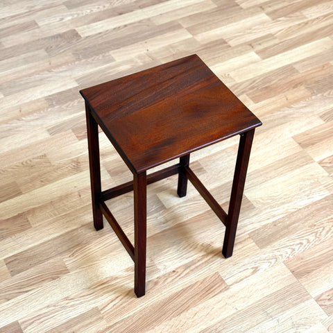 Small nest of 3 nest of tables in stained teak, 1950s-60s, Sweden - Beyo Vintage