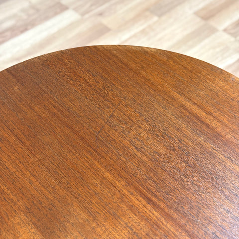 Small round table in teak, 1950s-60s, Denmark - Beyo Vintage