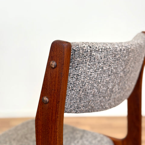 sold Set of 8 dining chairs in teak, 1950s-60s, Denmark - Beyo Vintage