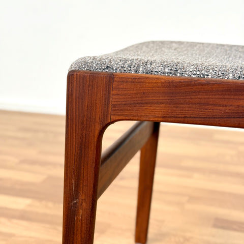 sold Set of 8 dining chairs in teak, 1950s-60s, Denmark - Beyo Vintage