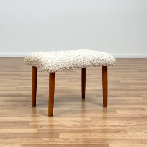 Stool in beech, 1950s-60s - Beyo Vintage