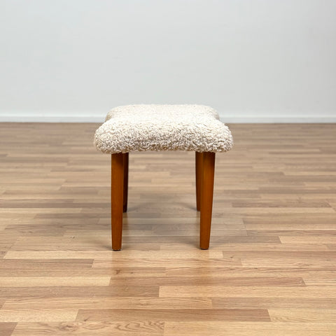 Stool in beech, 1950s-60s - Beyo Vintage