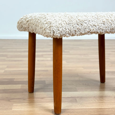 Stool in beech, 1950s-60s - Beyo Vintage