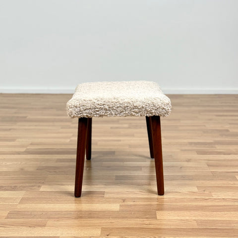 Stool in teak, 1950s-60s - Beyo Vintage