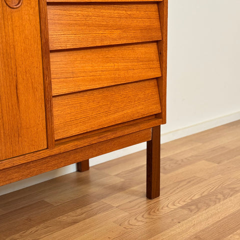 Swedish bookshelf in teak wood
