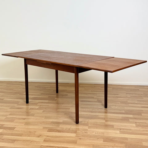 Dining table in teak, 1950s-60s, Sweden - Beyo Vintage
