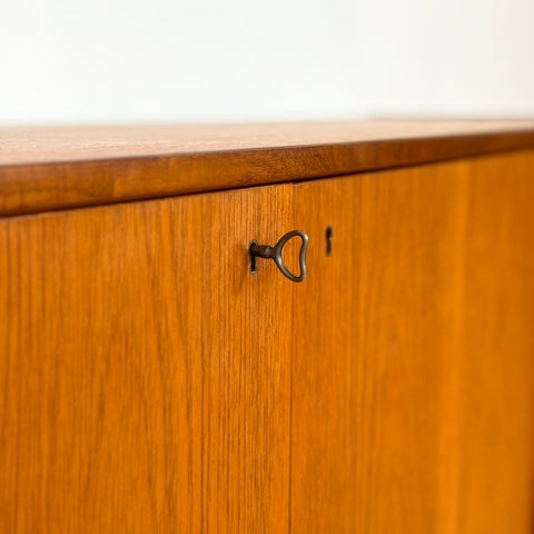 PRICE Highboard in teak, 1950s-60s, Sweden - Beyo Vintage