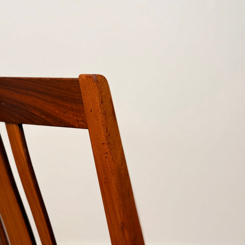 PRICE Set of 6 dining chairs in teak by J.L Möller, 1950s-60s, Denmark - Beyo Vintage