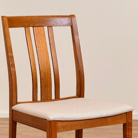 PRICE Set of 6 dining chairs in teak by J.L Möller, 1950s-60s, Denmark - Beyo Vintage