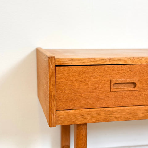 Sideboard in oak by AB Glas och Trä, Hovmantorp, 1950s-60s, Sweden - Beyo Vintage