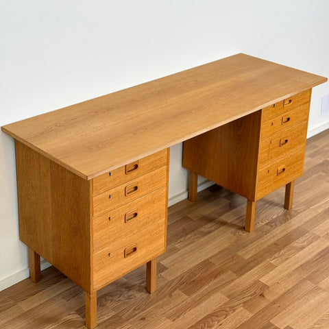 Writing desk in oak, 1950s-60s, Sweden - Beyo Vintage