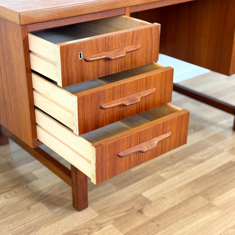 Writing desk in teak, 1950s-60s, Denmark - Beyo Vintage