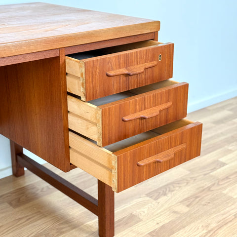 Writing desk in teak, 1950s-60s, Denmark - Beyo Vintage