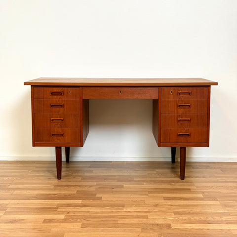 Writing desk in teak, 1950s-60s, Denmark - Beyo Vintage