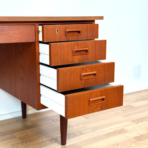 Writing desk in teak, 1950s-60s, Denmark - Beyo Vintage