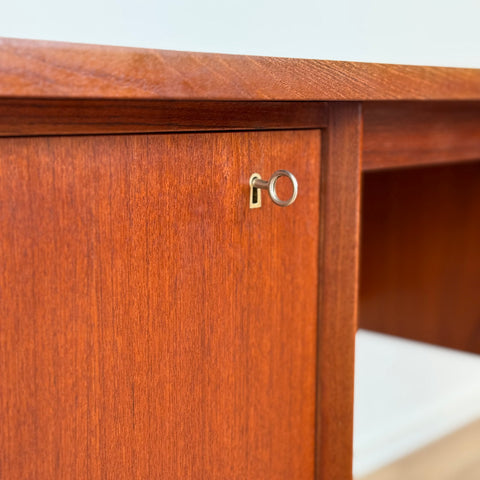 Writing desk in teak, 1950s-60s, Denmark - Beyo Vintage