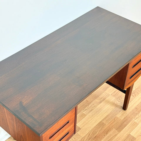 Writing desk in teak, 1950s-60s, Denmark - Beyo Vintage