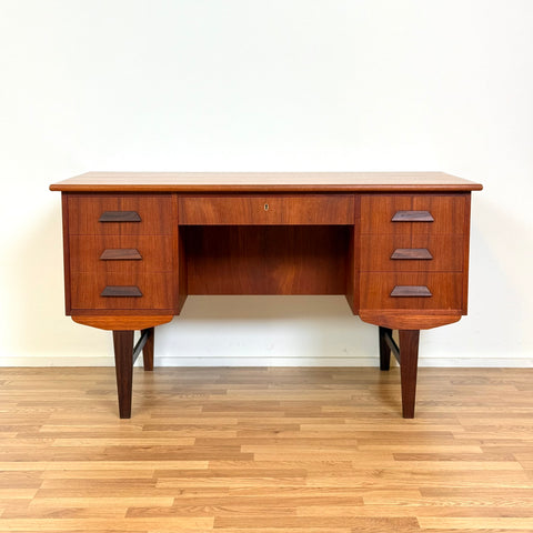 Writing desk in teak, 1950s-60s, Denmark - Beyo Vintage