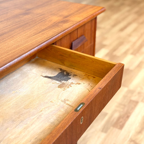 Writing desk in teak, 1950s-60s, Denmark - Beyo Vintage