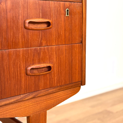 PRICE Writing desk in teak, 1950s-60s, Denmark - Beyo Vintage