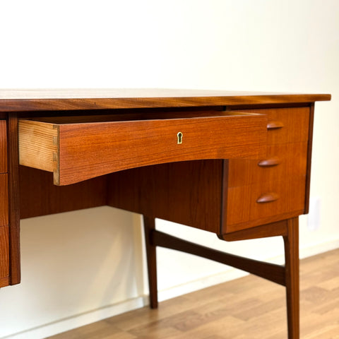 Writing desk in teak by Svend Å. Madsen, 1950s-60s, Denmark - Beyo Vintage