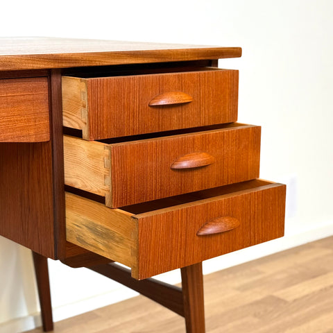 Writing desk in teak by Svend Å. Madsen, 1950s-60s, Denmark - Beyo Vintage