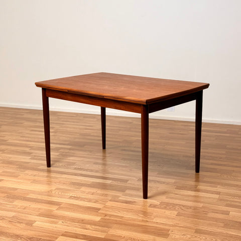 Dining table in teak, 1950s-60s, Denmark - Beyo Vintage