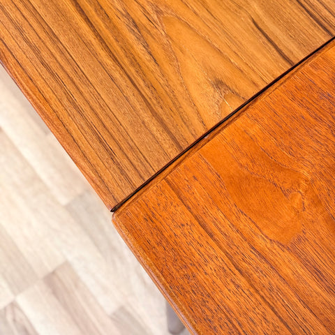 Dining table in teak, 1950s-60s, Denmark - Beyo Vintage