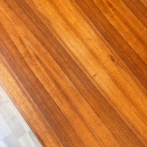 Dining table in teak, 1950s-60s, Denmark - Beyo Vintage