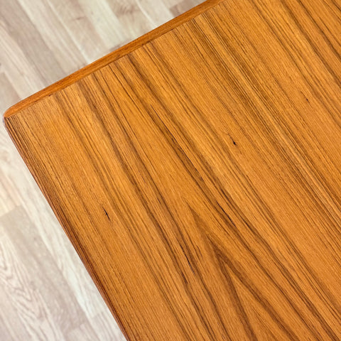 Dining table in teak, 1950s-60s, Denmark - Beyo Vintage