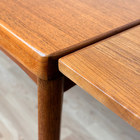Dining table in teak by Vejle Möbelfabrik A/S, 1950s-60s, Denmark - Beyo Vintage