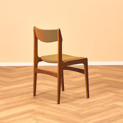 Danish set of 6 dining chairs by Erik Buch for Nova Stolefabrik
