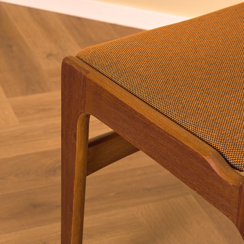 Danish set of 6 dining chairs by Erik Buch for Nova Stolefabrik
