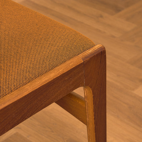 Danish set of 6 dining chairs by Erik Buch for Nova Stolefabrik